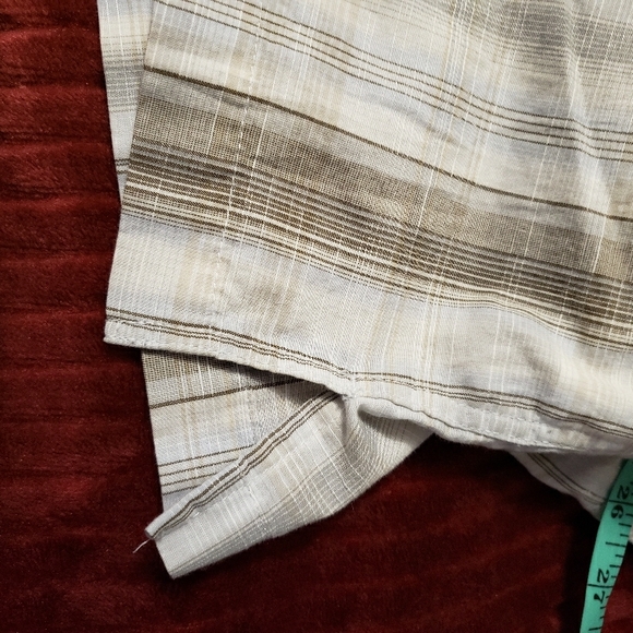Van Heusen Beige Plaid Casual Button Down Shirt - Picture 4 of 4
